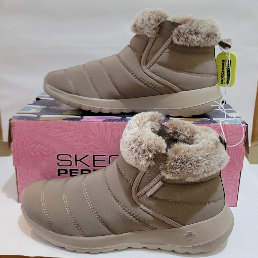 Skechers Womens Go Walk‎ Air Cooled Goga Mat Boots Taupe